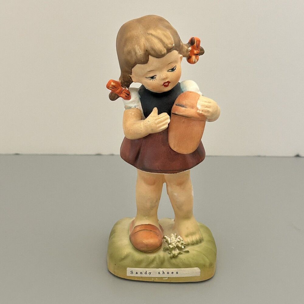Erich Stauffer Titled Sandy Shoes Girl Figurine Japan 8561 Vintage NO BOX